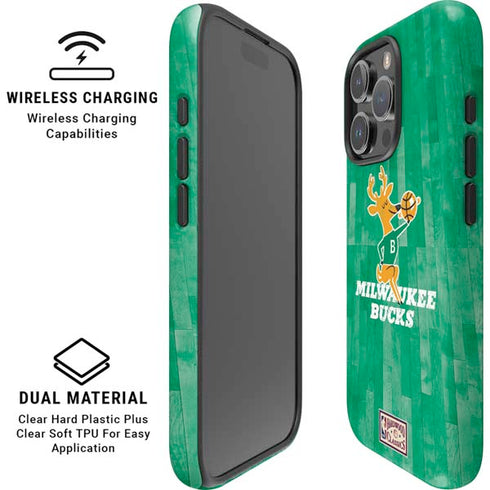 NBA Milwaukee Bucks Hardwood Classics iPhone 16 Pro Magsafe Impact Case